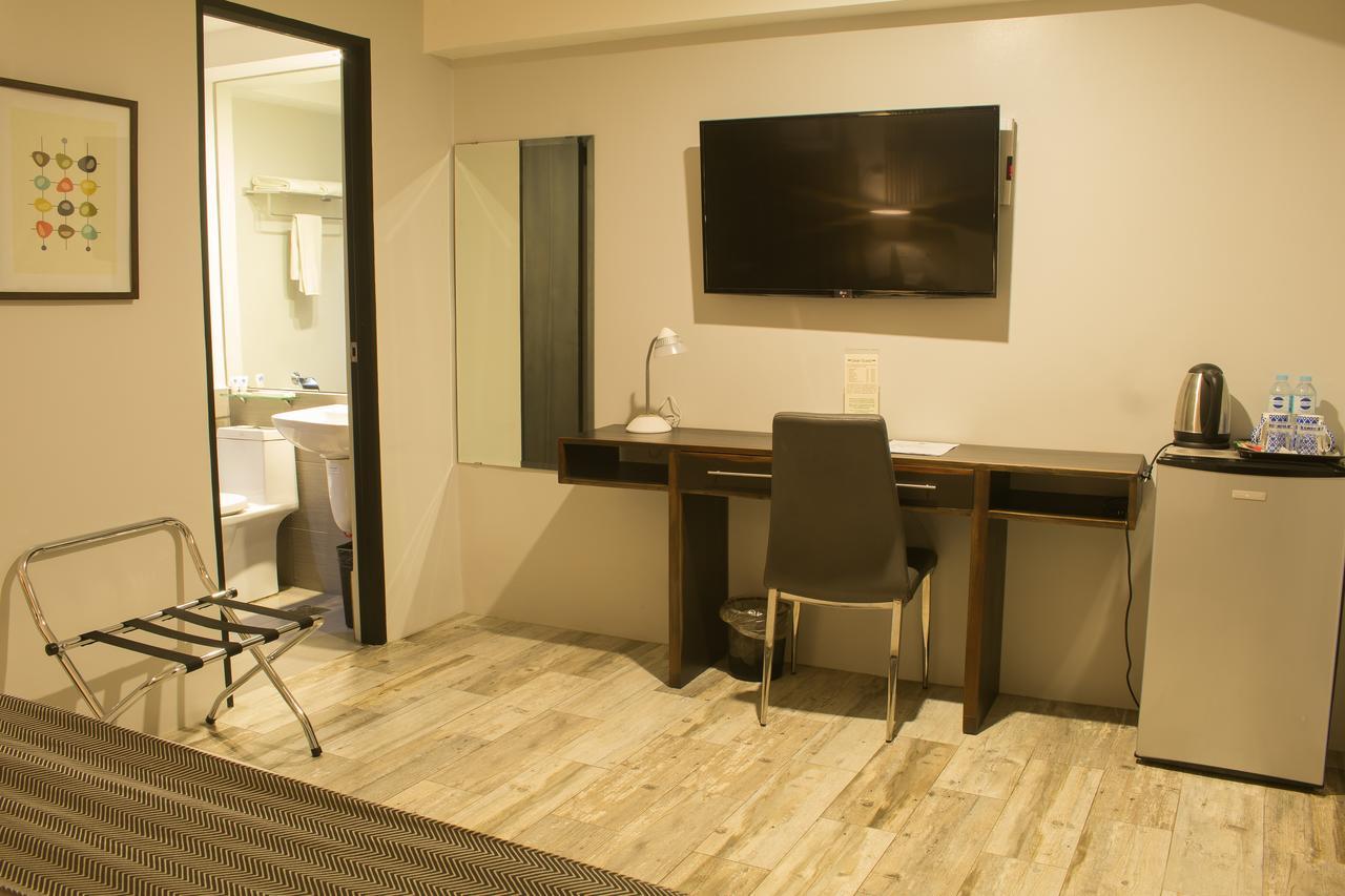 1A Express Hotel Cagayan de Oro Esterno foto