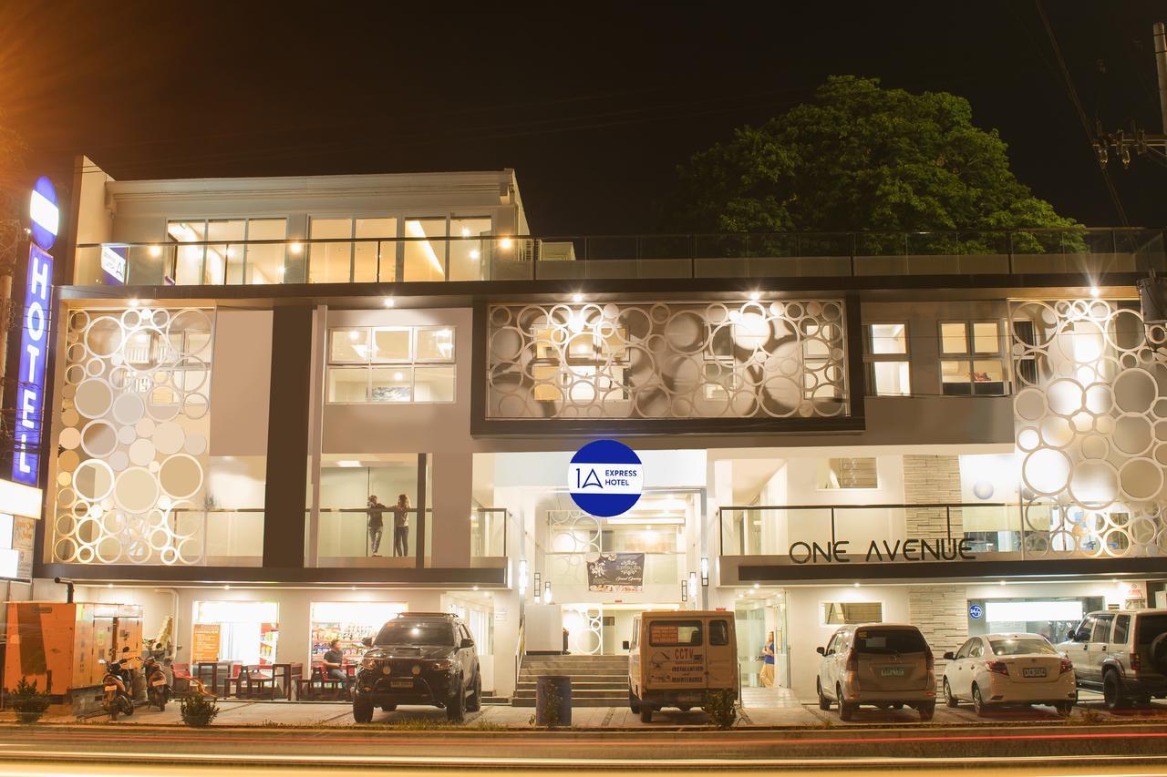 1A Express Hotel Cagayan de Oro Esterno foto